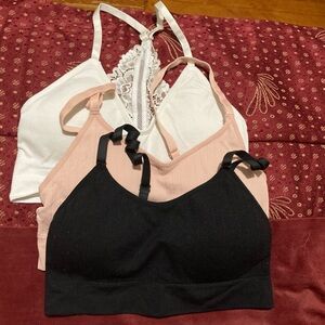 Bundle of 3 sports bras